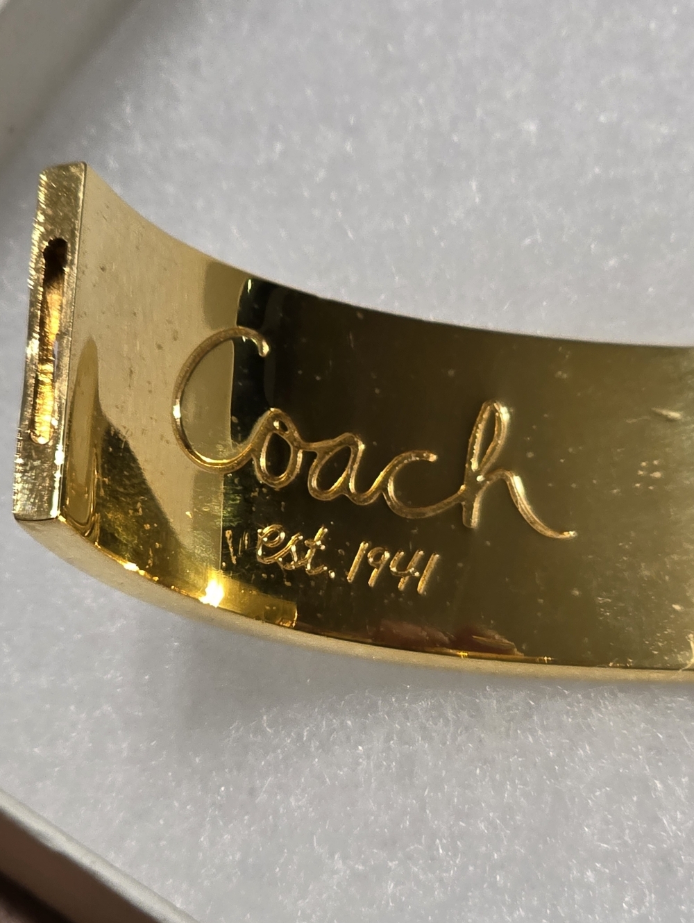 Coach Zebra Print Hinged Bangle Bracelet Vintage Fashion Jewelry Accessories - Picture 6 of 10